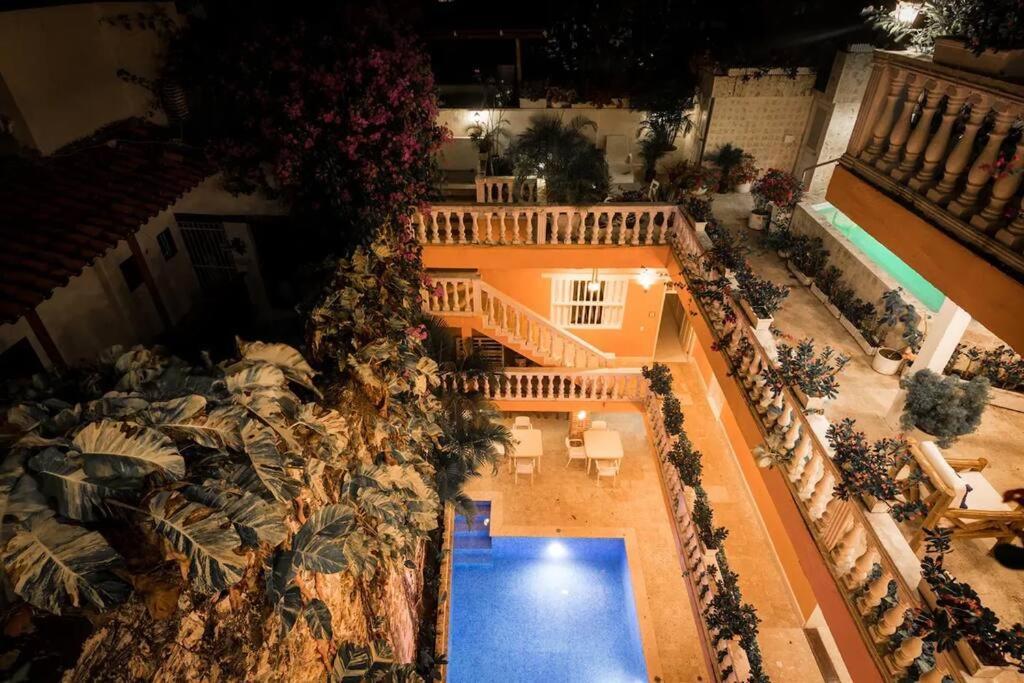 15 Bedroom Old Mansion Cartagena